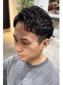 かき上げヘアオールバックツーブロックビジネススパイラルパーマ