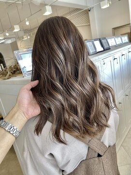 アンジュベイナハ (Ange Bay NAHA) 大人ハイライト