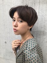 マッシュショート　センターパート