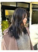 セミロング艶々ナチュラルカール