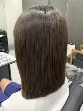 ディティール(Detail) 髪質改善×切りっぱなしボブ