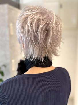 ムーン バイ ケンジ(moon by KENJE) 【hishida】ホワイトカラー/ハイトーン/ショートカット