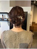 秋トレンド◎小顔見せゆるふわヘアセットシニヨン