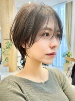 ビュートヨナカ(VIEW TOYONAKA)&nbsp;30代/小顔カット/ショート/オリーブグレージュ/豊中