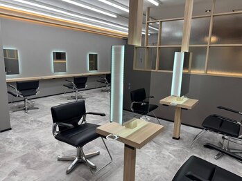 HOMME SERA for men's salon 【オム セラ フォーメンズサロン】