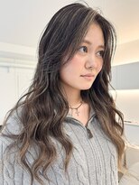 ノラ ウメダ(NORA UMEDA)&nbsp;ミルクティーハイライトカラーインナーハイライト細いハイライト