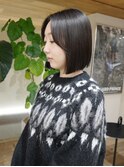 ぱつっとボブ前下がりカット内巻きにならないボブ