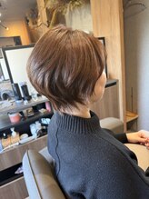 ツキヒ(TUKIHI)&nbsp;ショートボブ