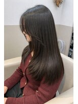 シュヴーブリヤン(cheveux brillants)&nbsp;【美髪縮毛矯正で作る再現性100%な艶髪】顔まわりカットレイヤー