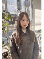 トレ(tre.)&nbsp;小顔叶うナチュラルストレートロング