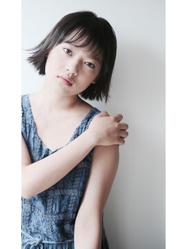 エシカル(ethical) 外ハネ×ショートバングのスイングボブ