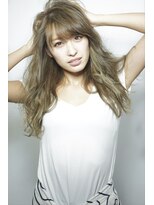 ファムエリア(FEMME AREA)&nbsp;グレージュ　インナーハイライト