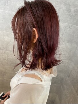 ブルーアンドカンパニー(BLUE&Co.) 外ハネミディ