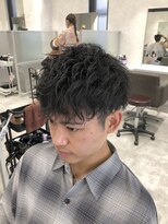 キートス(Kiitos)&nbsp;前下がり波打ちウェーブツイスパマッシュ