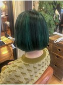 ミニボブ×グリーンカラー