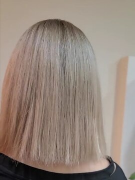 ヘアーメイク ドット(HairMakeDOT) 外国人風カラー