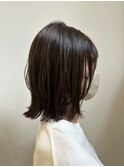 ふんわりレイヤーミディアムボブ