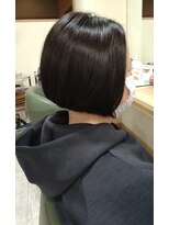 アエラス(Aeolus)&nbsp;オーガニックカラー　前下がりグラボブ