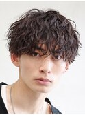 ゆるめ波巻きスパイラルパーマ束感マッシュヘア