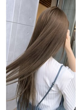 オル(Olu) オリーブベージュ