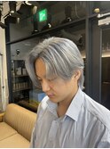 メンズセンターパート/ハイトーンシルバーカラー