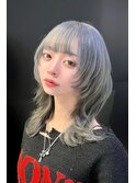 ブルーシルバーミディアムウルフ