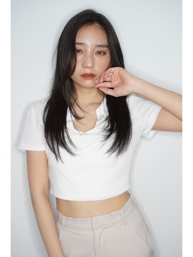 ルフュージュ バイ プロデュース 相模大野店(Refuge by Produce) 暗髪/レイヤーカット/長めバング