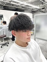 キートス(Kiitos)&nbsp;縦落ちツイストパーマ