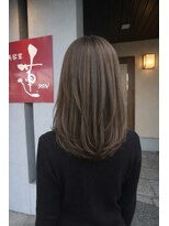 美容室 蓮(REN)&nbsp;「9レベルアッシュブラウン×大人ミディアムレイヤー」