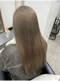 ミルクティーベージュ