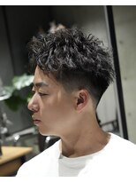 メッツ 原宿(METS) MEN'S/ツイストピンパーマ×スパイキーショート/テーパー
