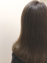 パティオンツー(PATIONN2)&nbsp;大人お洒落ヘアースモーキーアッシュ ストカールでふんわり