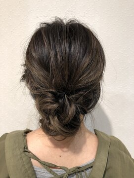 ネオリーブエム(Neolive em;) neolive em ラフアレンジ☆☆