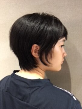 リリ(Liri material care salon by JAPAN) ショートスタイル
