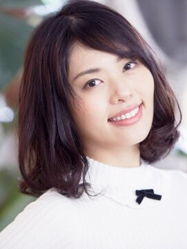 エマージュ 池袋東口店(Emerge) ☆暗髪色でつくる☆リラックス☆ロブ☆【池袋/池袋東口/池袋】