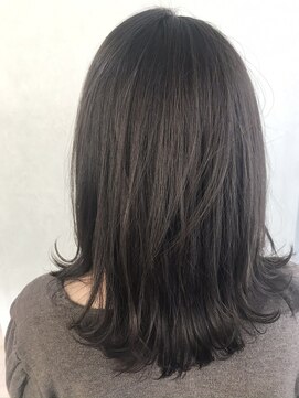 プラグ バイ ネオリーブ(plug by neolive) 暗めでもオシャレカラー☆ダークモカグレージュ