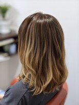 モアニ レア ヴォイス(Moani lea voice)&nbsp;グラデーションバレイヤージュ