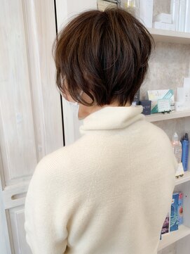 キャアリー(Caary) 福山市ショートヘア、ショートボブ大人気Caary(キャアリー)