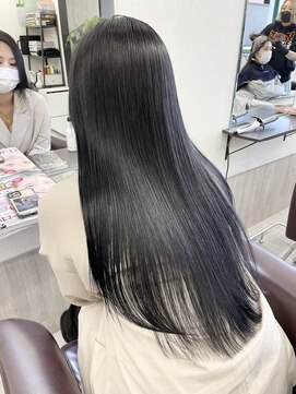 ジゼル 博多筑紫口店(GiseL) 艶々暗髪【博多駅筑紫口】@halu_the_world