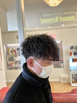 コワファースト させぼ五番街店(COIFF1RST) ツイスパ×前下がりStyle☆