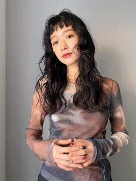 ユイル(Uil) ロングパーマ