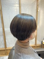 ロエ 平尾山荘(loe)&nbsp;【脱白髪染め】ハイライト×スッキリショートボブ