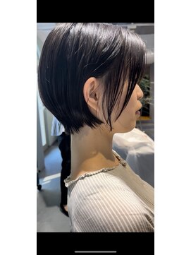 ナナ(Nana) 大人丸みボブ