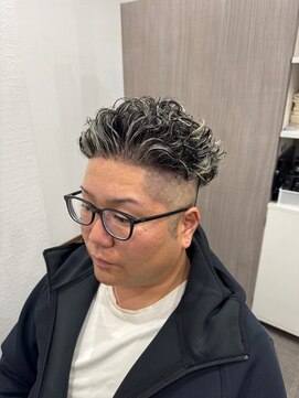 エイト(AITE) 波巻きウルフマッシュパーマ<理容室>メンズ/川口/鳩ヶ谷28