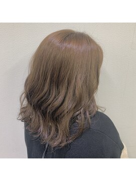 アオアクア バイ グルグル 小岩店(ao akua by GULGUL) ミルクティーブラウン