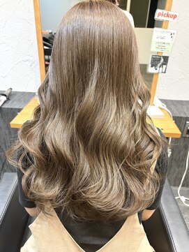 ベル バイ マグ 諏訪店(belle by Mag) 大人美人ヘルシースタイルふんわりカールショコラアッシュ