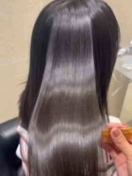コル(COL.)の写真/大人女性の為の贅沢時間◇自分の髪に自信が持てる！オリジナルの髪質改善トリートメントで憧れの美髪に。