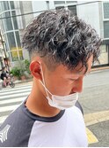 アップバング短髪ツイストスパイラルブリーチパーマツイスパ