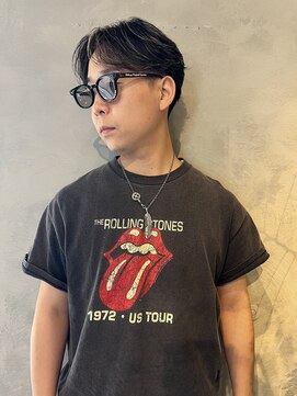 ギヴヘアインダストリー(Give hair industry) センターパートメッシュハイライトメンズショート