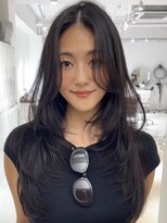 ヨロ 渋谷(YOLO)&nbsp;韓国ヘアーハッシュカットレイヤーカットハイライトカラー